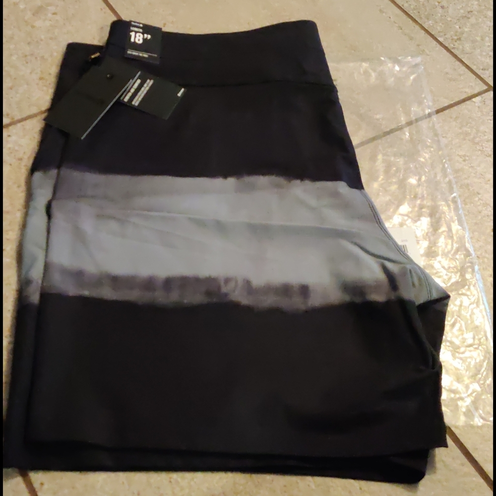 Hurley Board Shorts - Picture 1 of 4